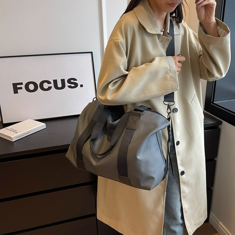 Waterproof And Wear-Resistant Sports Bag