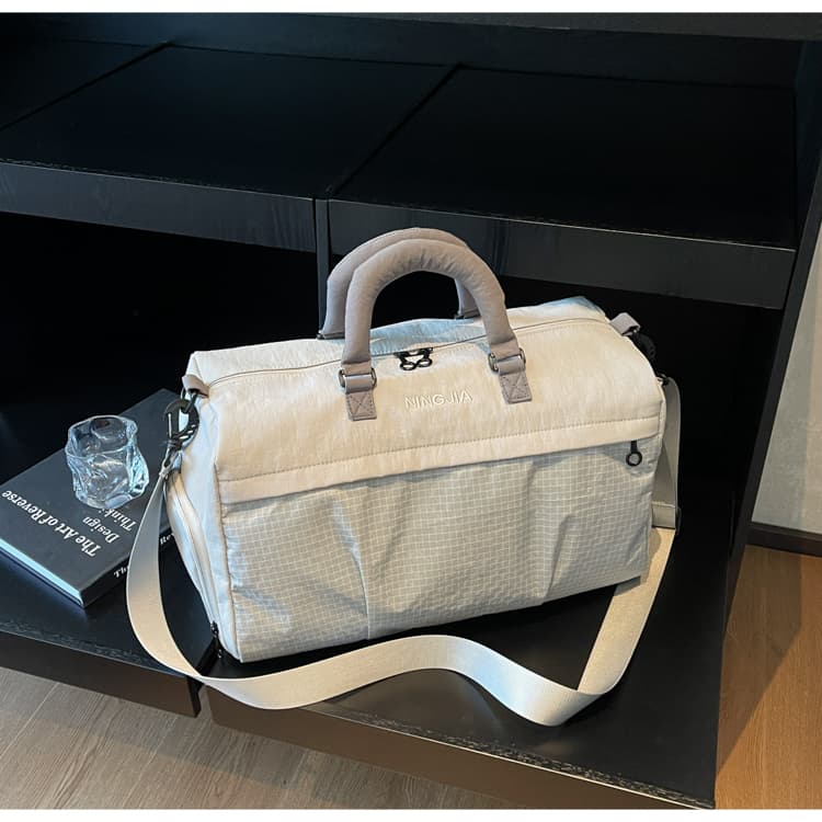 Large Capacity Sports Fitness Bag