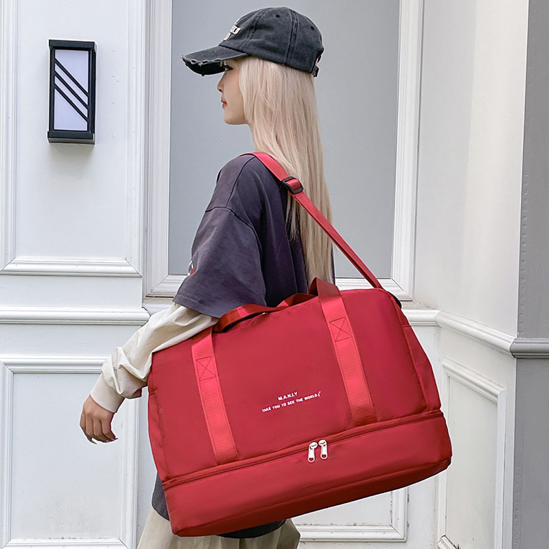 Large-Capacity Multi-Functional Travel Bag